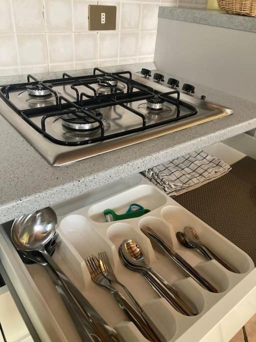 شقة Residenza Borgo 9 كولّيكْيو المظهر الخارجي الصورة